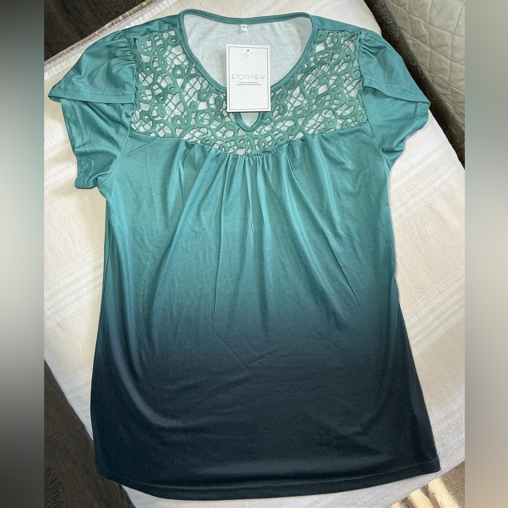 Women's Teal and Black Ombre Lace Top